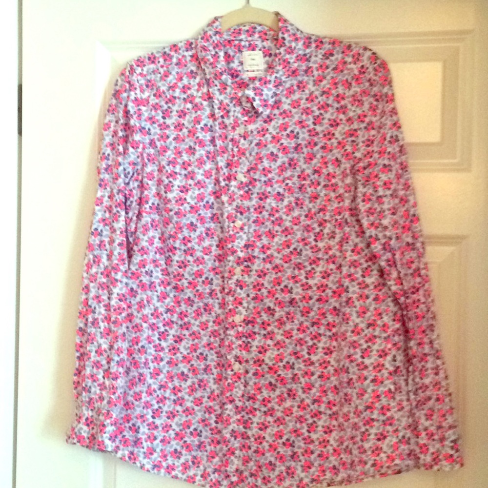 Gap button down